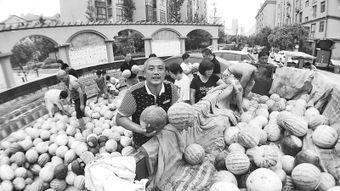 带你吃瓜采访热心民众,带你直击“吃瓜群众”心声